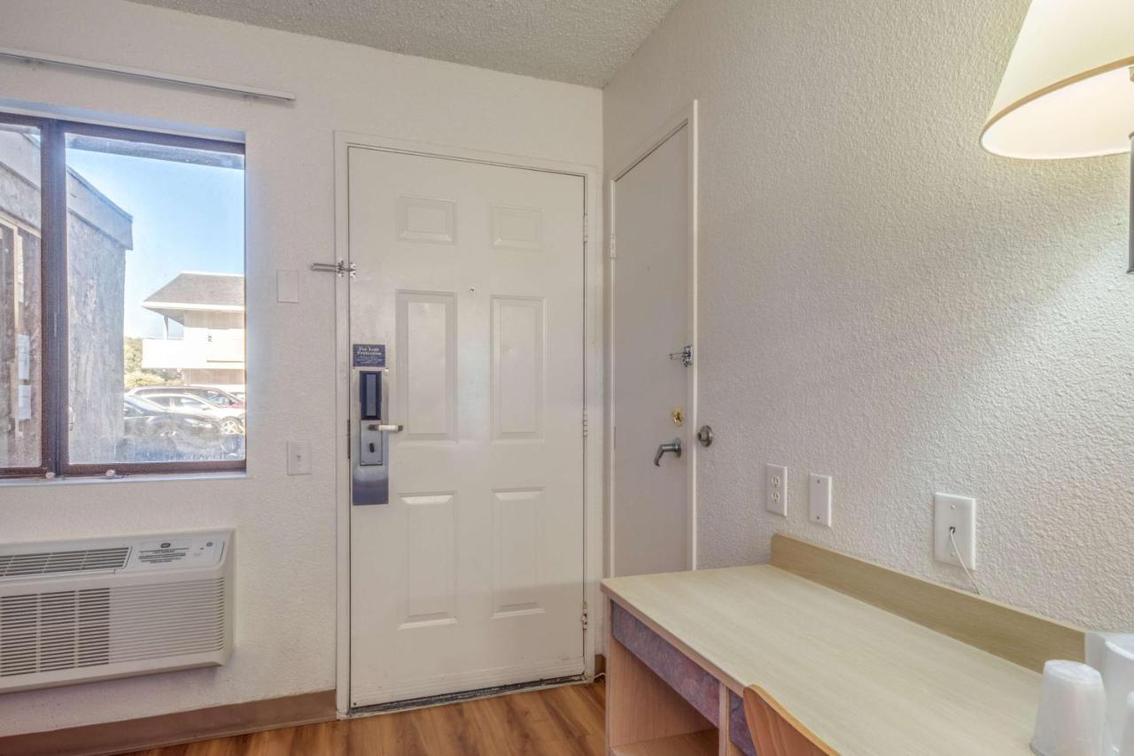 Motel 6-Fairfield, Ca - North ภายนอก รูปภาพ