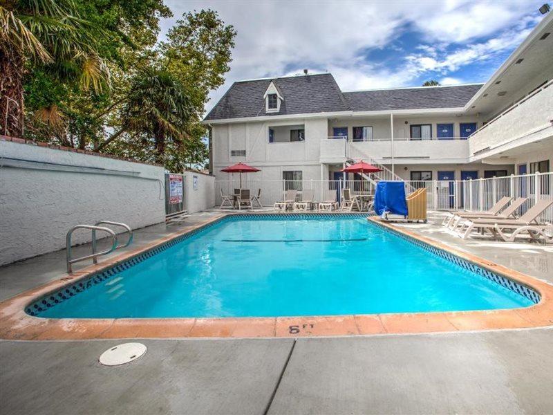 Motel 6-Fairfield, Ca - North ภายนอก รูปภาพ