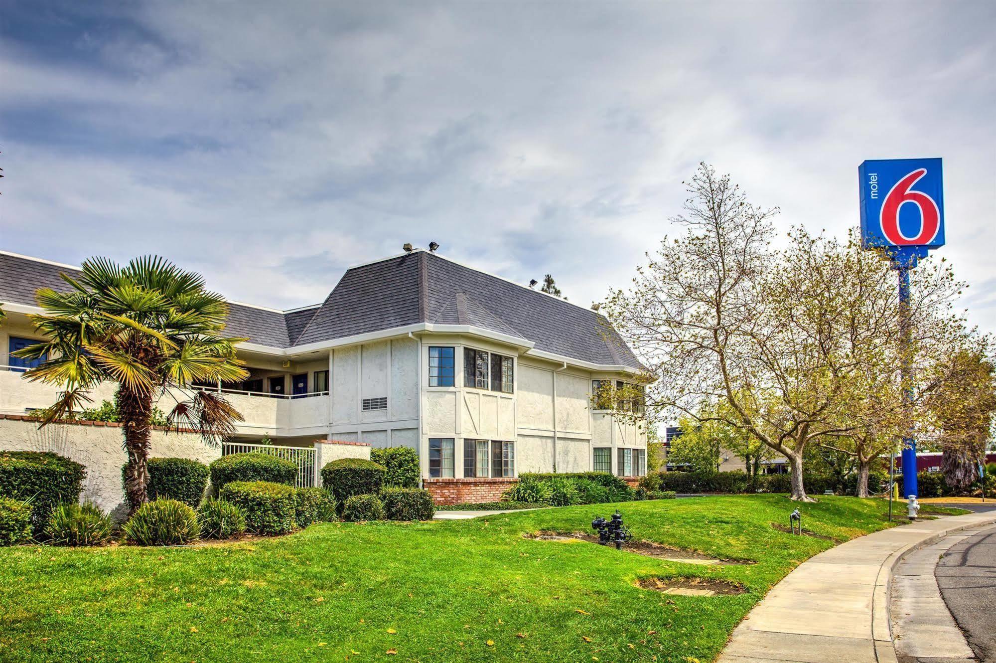 Motel 6-Fairfield, Ca - North ภายนอก รูปภาพ
